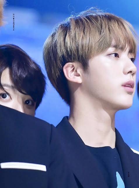 グクジン Bts World