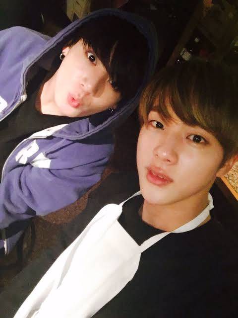 グクジン Bts World