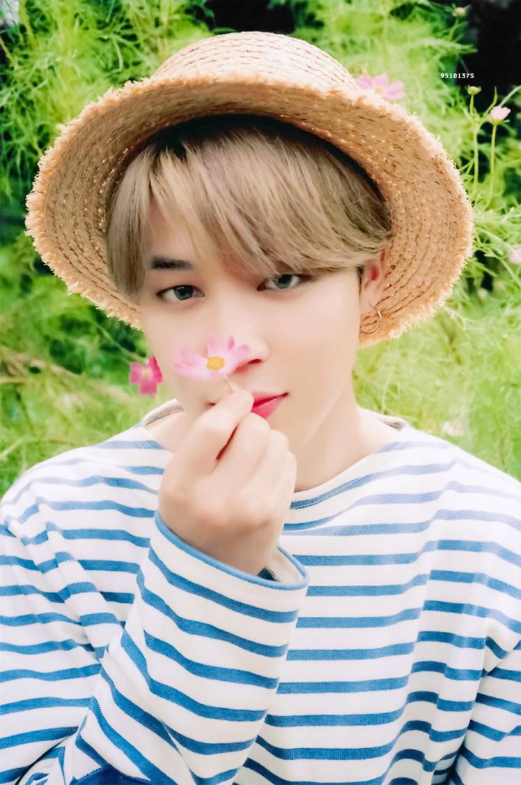 Cute cute Jimin 😍 - BTS WORLD